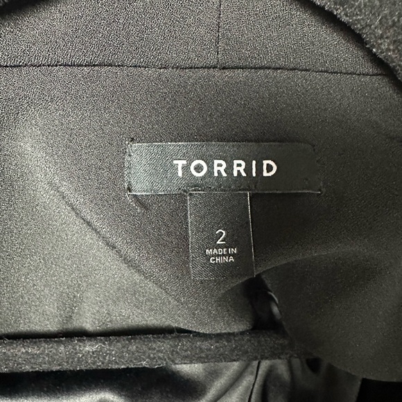 Blazer - Picture 5 of 7